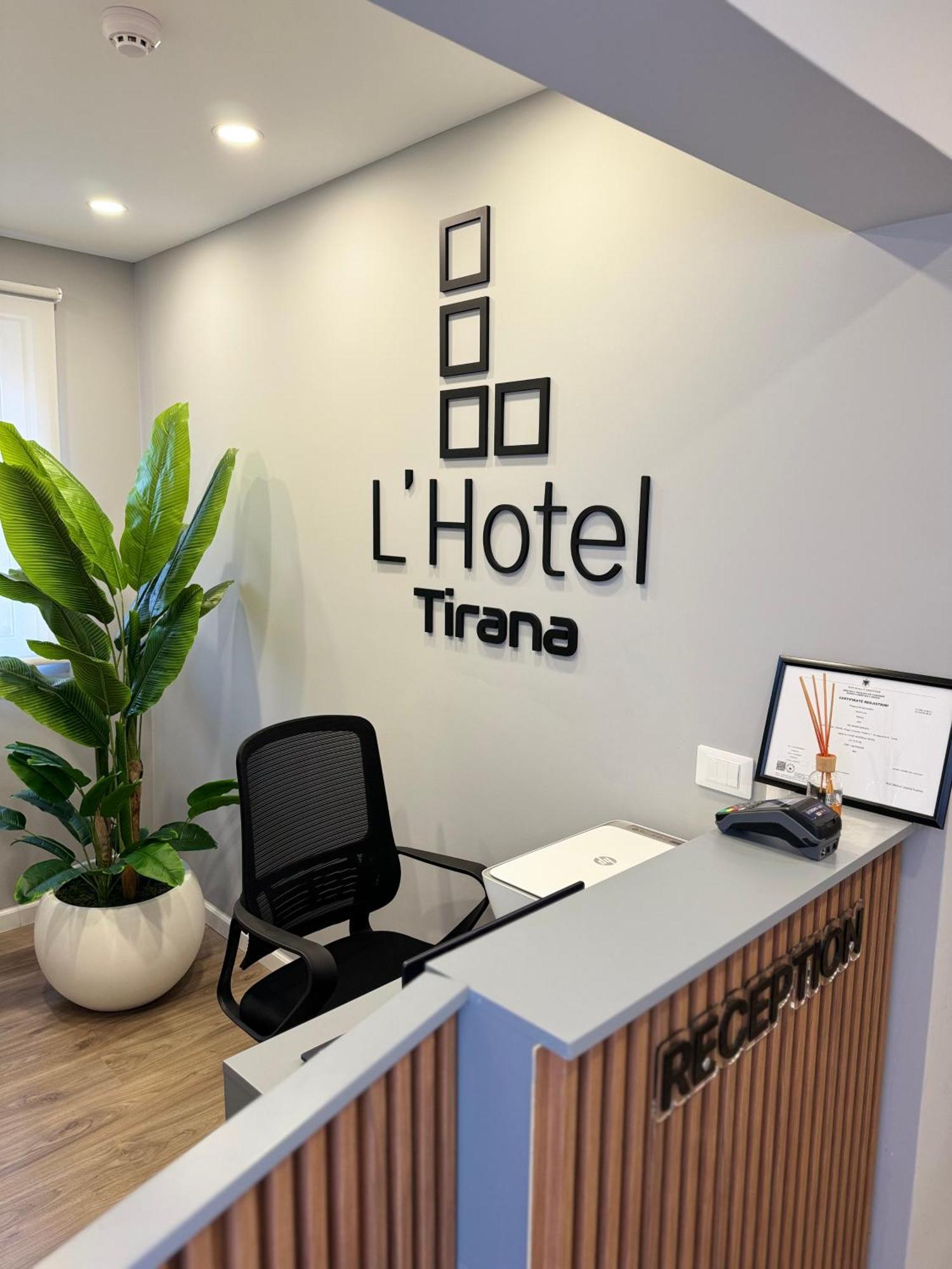 L'Hotel Tirana Exterior foto